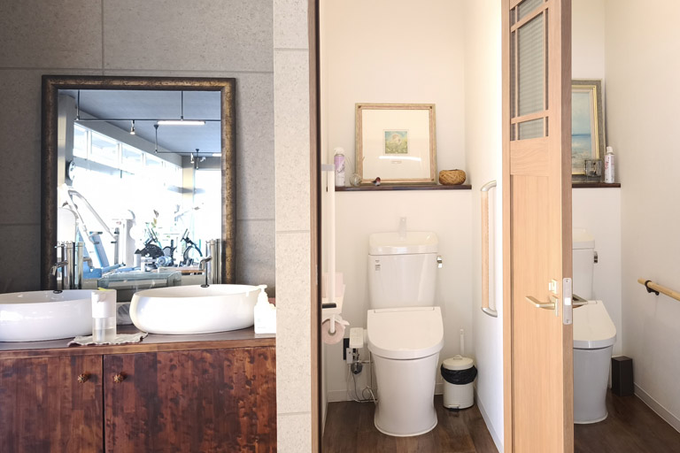 トイレ・洗面台